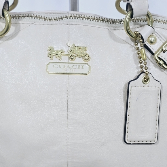 Coach Maddison Cream Leather used - Picture 3 of 16